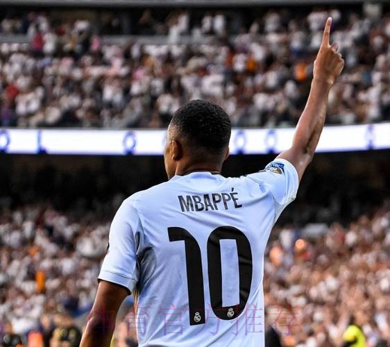 老佛爷对姆巴佩经纪人感到愤怒 公开信让事情变糟