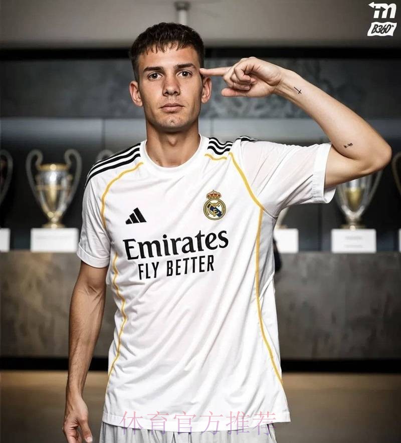 马卡:皇马中场缺兵少将 马斯坦托诺亮相伯纳乌 马卡:皇马中场缺兵少将 马斯坦托诺亮相伯纳乌